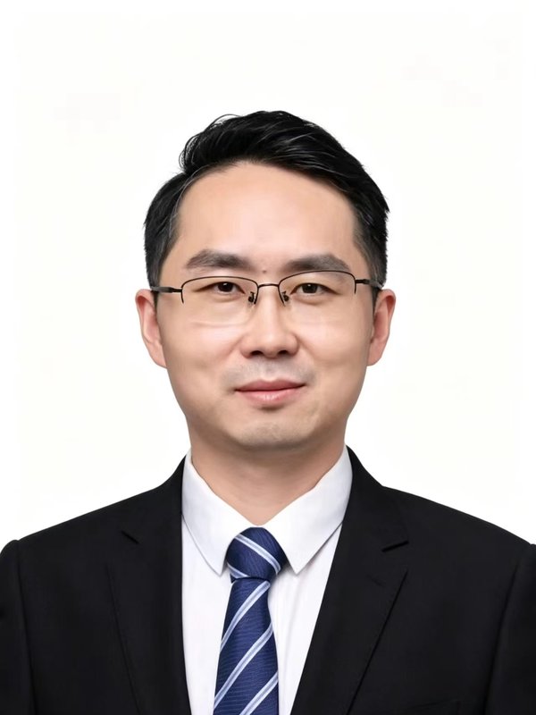 杨波